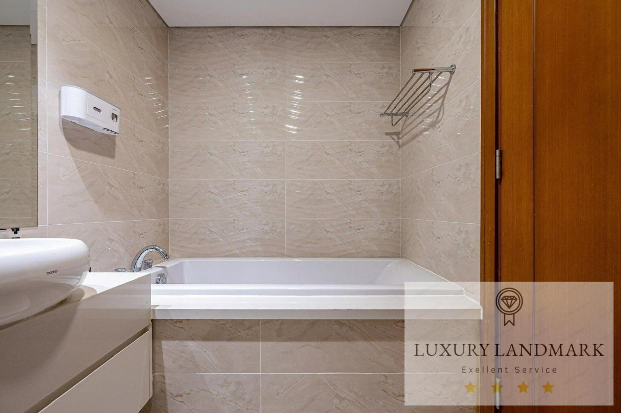 Landmark Saigon Pearl Riverview Residences Căn hộ *
